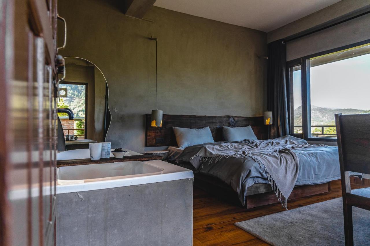 Ecstasy By Thhpsociety Bathtub Rooms Мукетсвар Екстер'єр фото